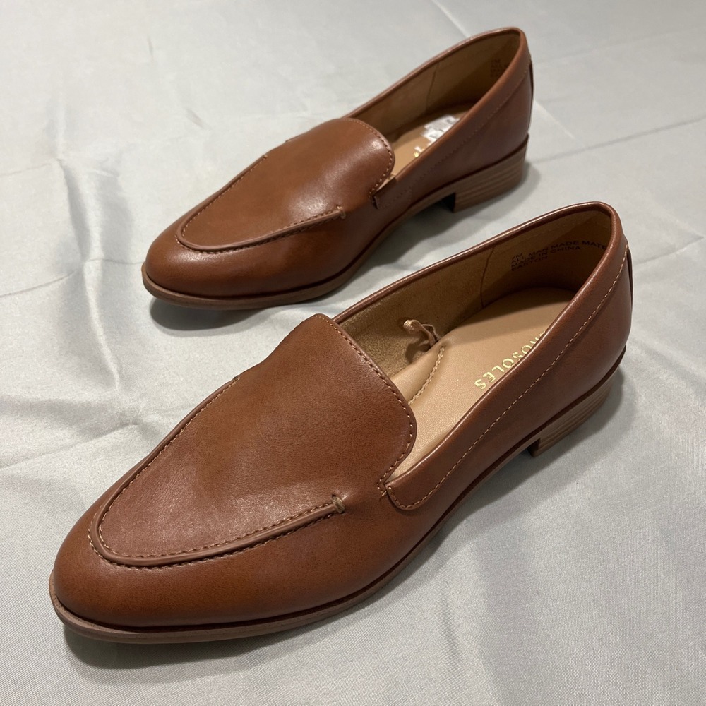 AEROSOLES Chestnut Brown Leather Slip-On Loafers